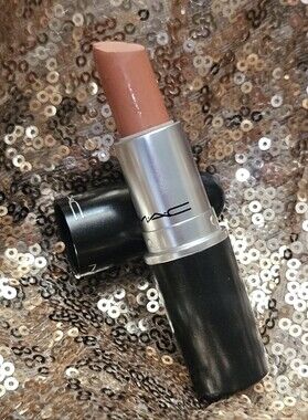 MAC Lipstick 606 Kinda Sexy Matte DISCONTINUED